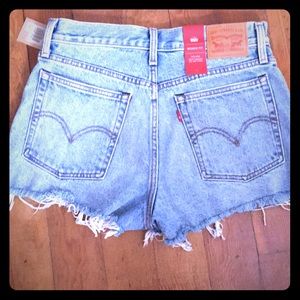 Levi’s Wedgie Shorts 29